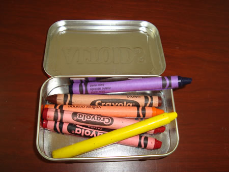 Crayon holder 